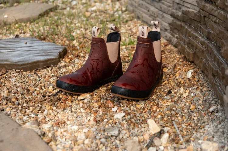 women's leather legacy chelsea boot